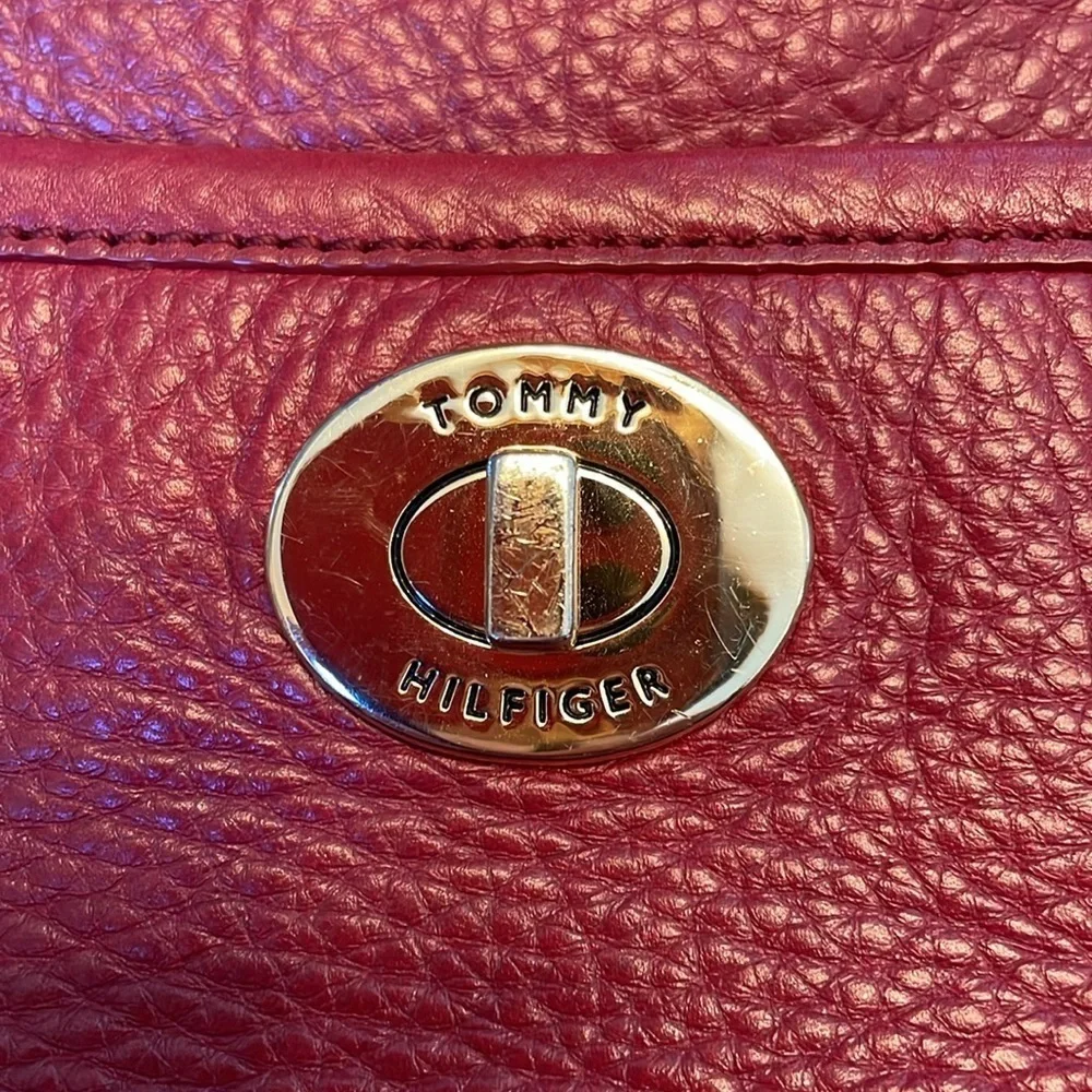 Tommy Hilfiger pebbled leather red Crossbody:
